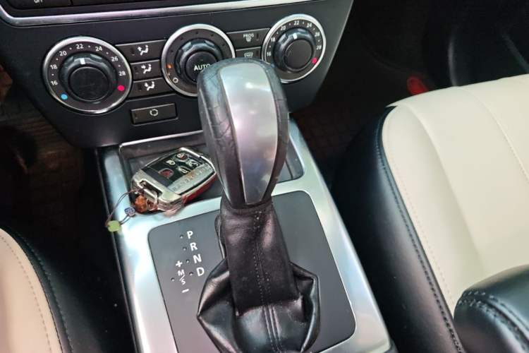 Used Land Rover Freelander 2 2013 2.0T Si4 SE Gasoline Edition Gear Lever