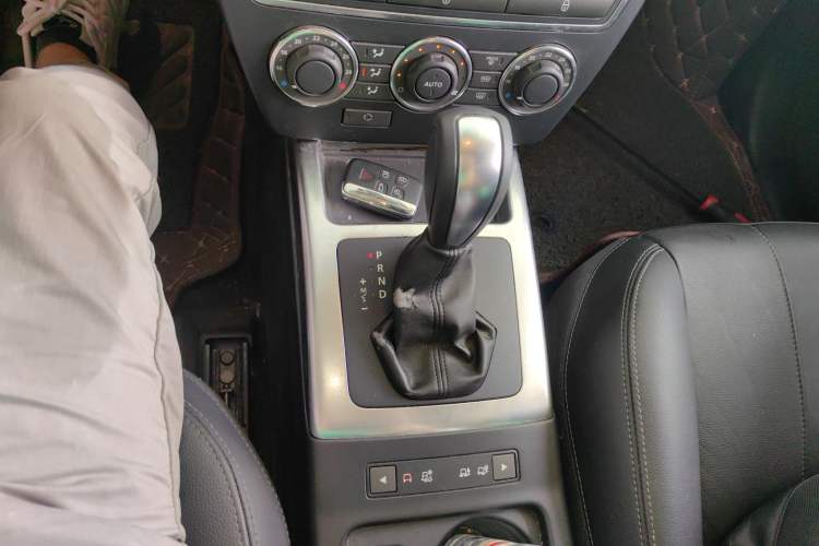 Used Land Rover Freelander 2 2013 2.0T Si4 SE Gasoline Edition Gear Lever