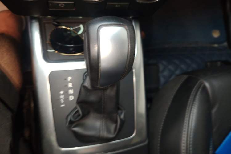 Used Land Rover Freelander 2 2013 2.0T Si4 HSE Gasoline Version Gear Lever