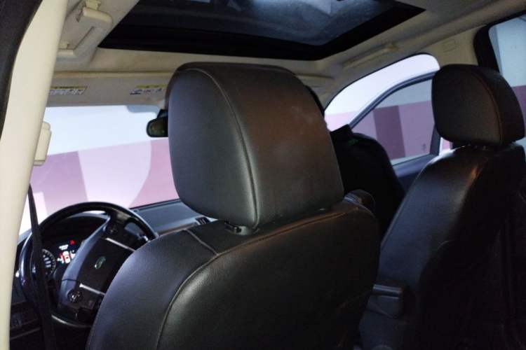 Used Land Rover Freelander 2 2013 2.0T Si4 SE Gasoline Edition Headliner