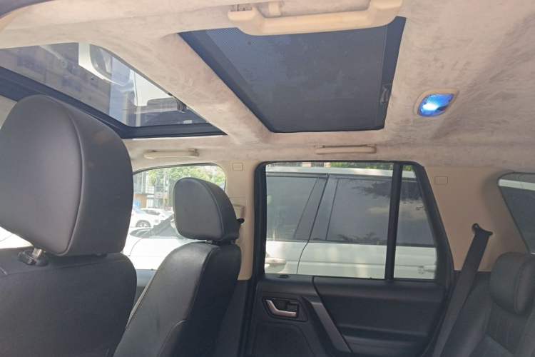 Used Land Rover Freelander 2 2013 2.0T Si4 SE Gasoline Edition Headliner