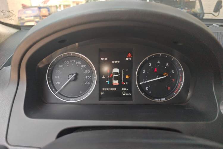 Used Land Rover Freelander 2 2013 2.0T Si4 SE Gasoline Edition Instrument Cluster