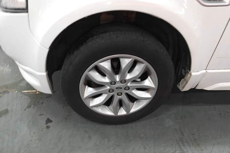 Used Land Rover Freelander 2 2013 2.0T Si4 HSE Gasoline Version Left Front Wheel Hub