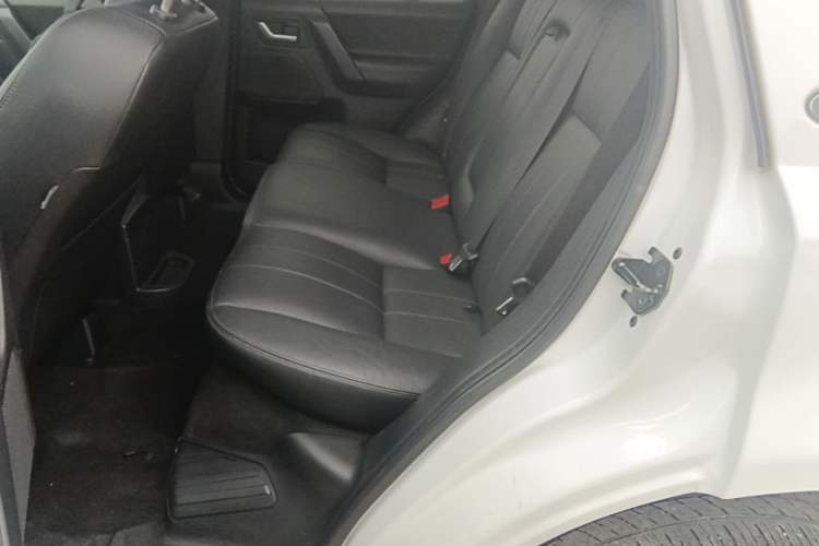 Used Land Rover Freelander 2 2013 2.0T Si4 SE Gasoline Edition Left Rear Seat