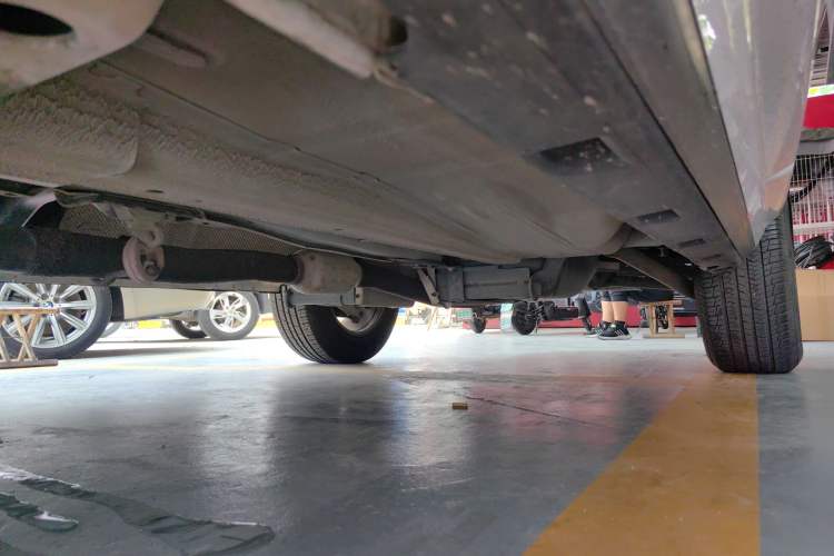 Used Land Rover Freelander 2 2013 2.0T Si4 SE Gasoline Edition Left Side Sill