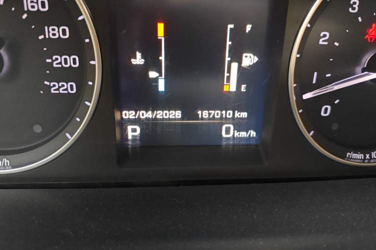 Used Land Rover Freelander 2 2013 2.0T Si4 SE Gasoline Edition Odometer Close Up