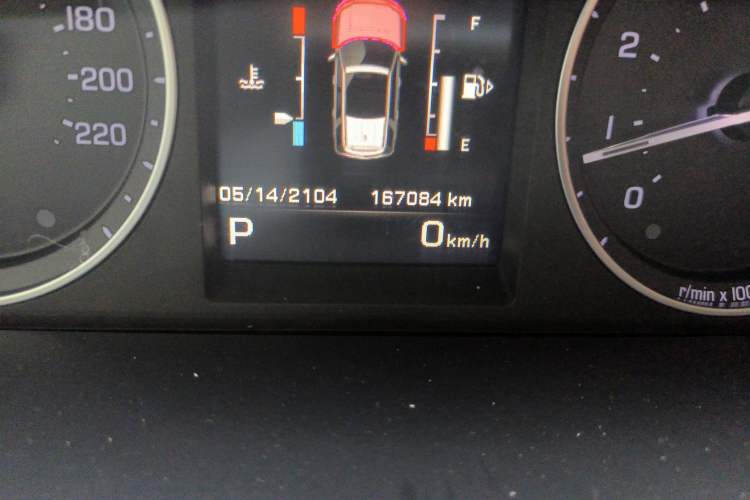 Used Land Rover Freelander 2 2013 2.0T Si4 HSE Gasoline Version Odometer Close Up