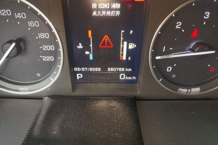 Used Land Rover Freelander 2 2013 2.2T SD4 SE Diesel Edition Odometer Close Up