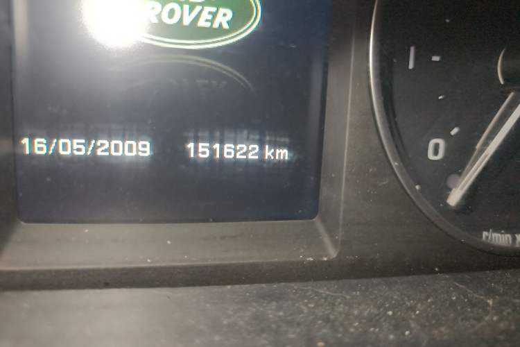 Used Land Rover Freelander 2 2013 2.2T SD4 SE Diesel Edition Odometer Close Up