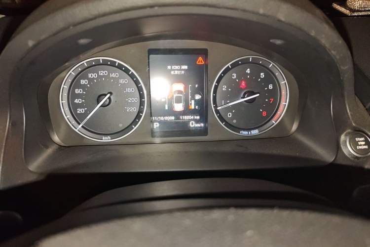 Used Land Rover Freelander 2 2013 2.0T Si4 SE Gasoline Edition Odometer Close Up