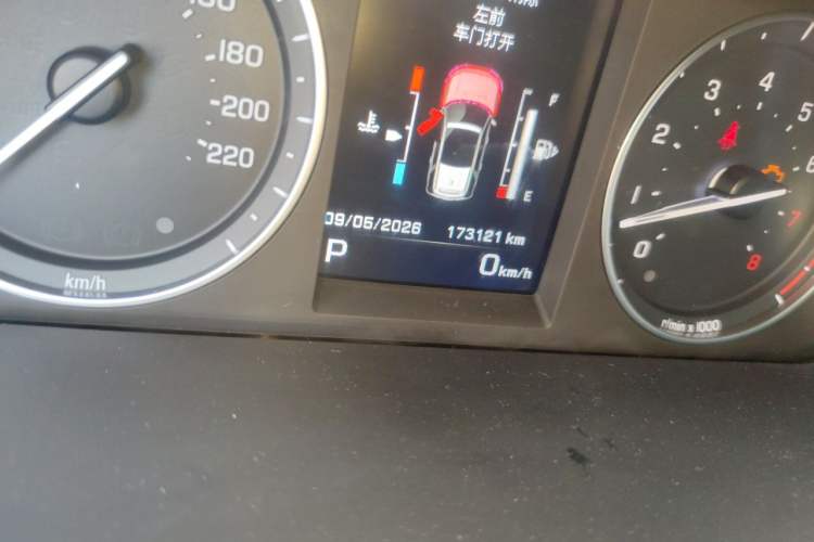 Used Land Rover Freelander 2 2013 2.0T Si4 SE Gasoline Edition Odometer Close Up