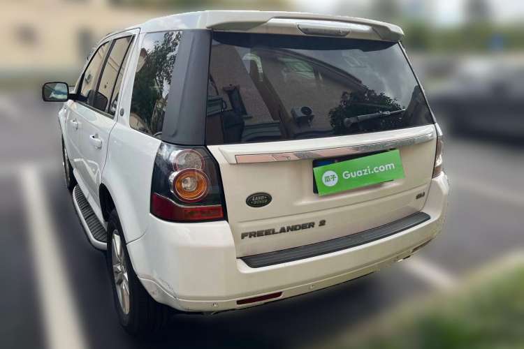 Used Land Rover Freelander 2 2013 2.0T Si4 SE Gasoline Edition Rear Left 45 Deg