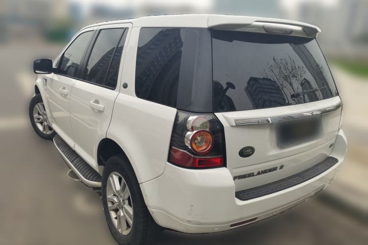 Used Land Rover Freelander 2 2013 2.0T Si4 SE Gasoline Edition Rear Left 45 Deg