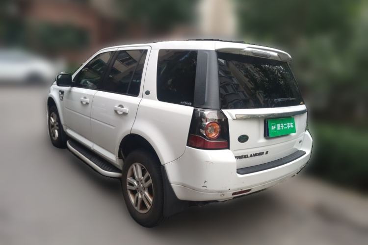 Used Land Rover Freelander 2 2013 2.0T Si4 SE Gasoline Edition Rear Left 45 Deg