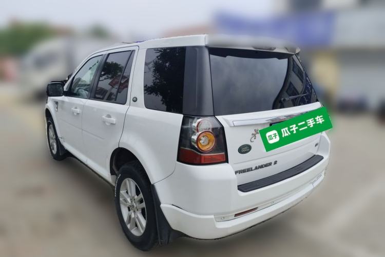 Used Land Rover Freelander 2 2013 2.0T Si4 SE Gasoline Edition Rear Left 45 Deg