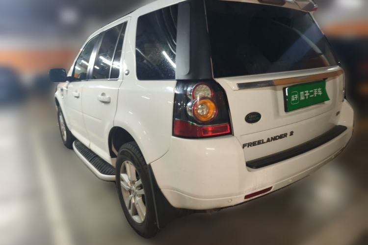Used Land Rover Freelander 2 2013 2.0T Si4 SE Gasoline Edition Rear Left 45 Deg