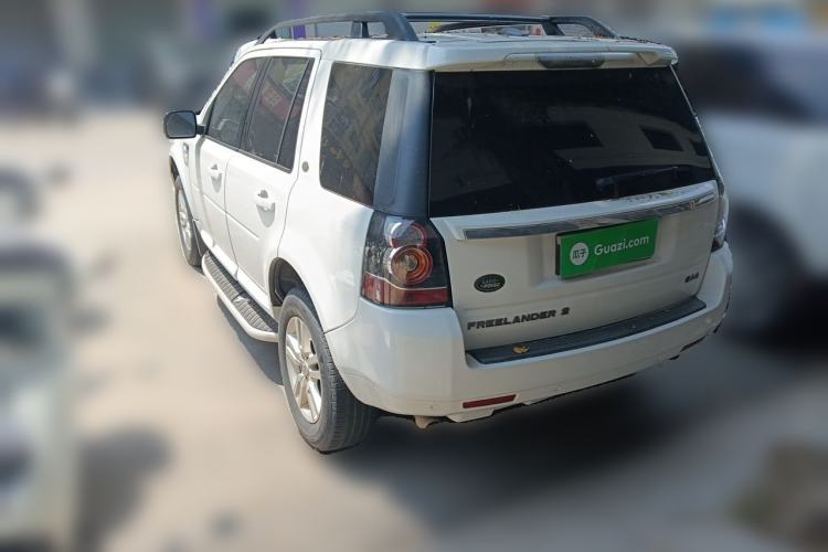 Used Land Rover Freelander 2 2013 2.0T Si4 SE Gasoline Edition Rear Left 45 Deg