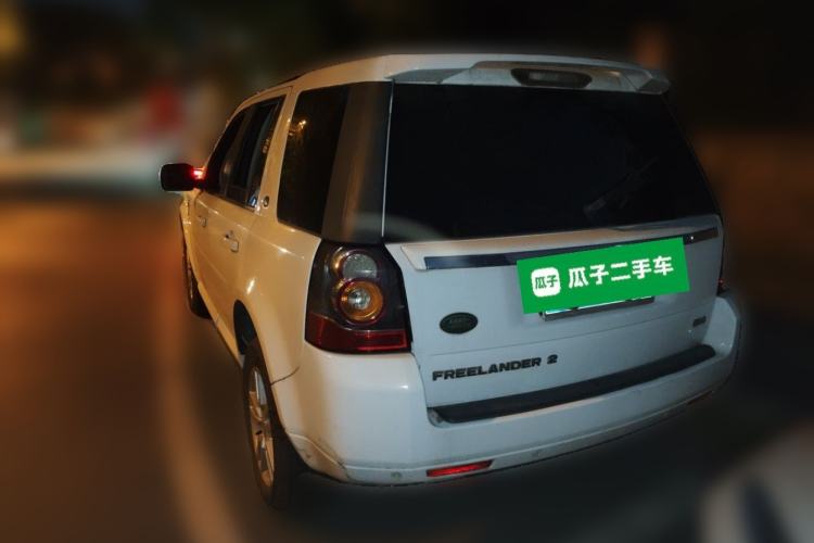Used Land Rover Freelander 2 2013 2.0T Si4 SE Gasoline Edition Rear Left 45 Deg