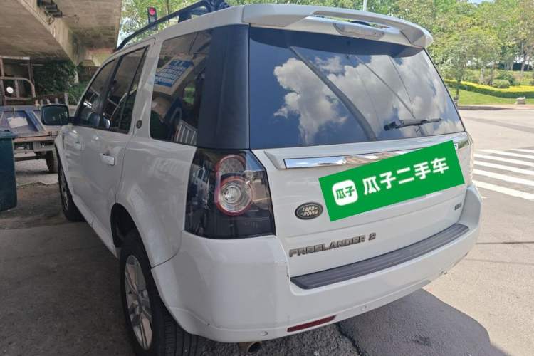 Used Land Rover Freelander 2 2013 2.0T Si4 SE Gasoline Edition Rear Left 45 Deg