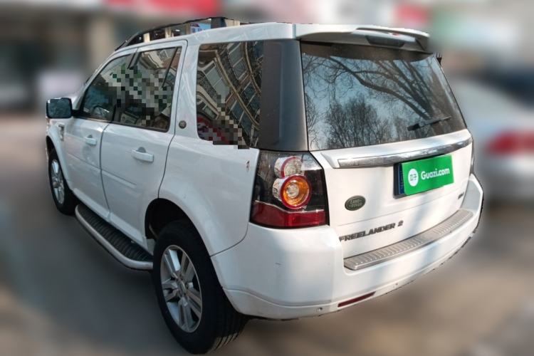 Used Land Rover Freelander 2 2013 2.2T SD4 SE Diesel Edition Rear Left 45 Deg