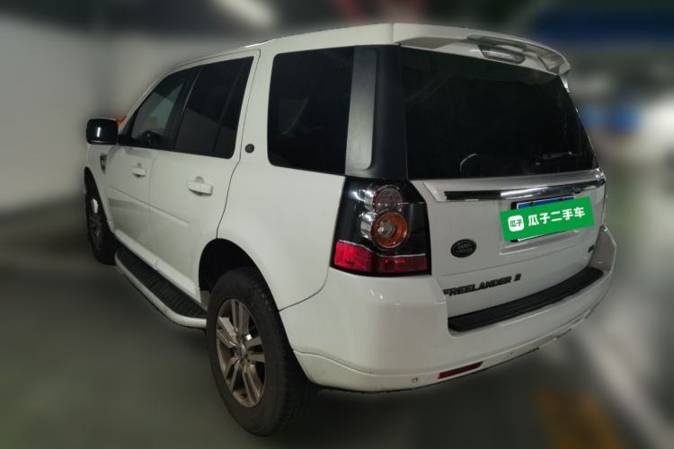 Used Land Rover Freelander 2 2013 2.0T Si4 SE Gasoline Edition Rear Left 45 Deg