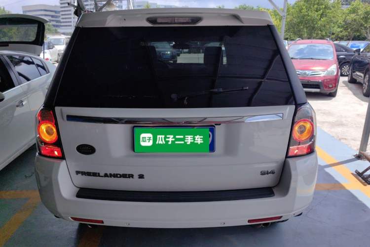 Used Land Rover Freelander 2 2013 2.0T Si4 SE Gasoline Edition Rear