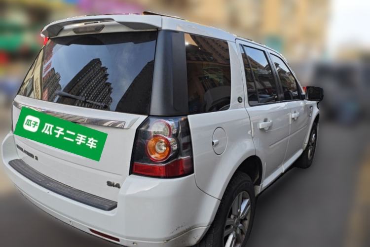 Used Land Rover Freelander 2 2013 2.0T Si4 SE Gasoline Edition Rear Right 45 Deg