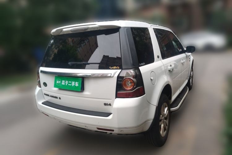 Used Land Rover Freelander 2 2013 2.0T Si4 SE Gasoline Edition Rear Right 45 Deg
