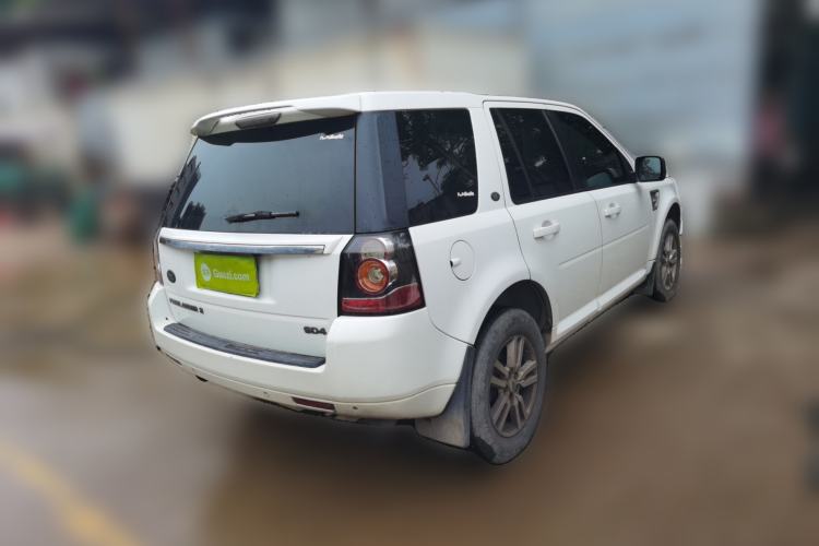 Used Land Rover Freelander 2 2013 2.2T SD4 SE Diesel Edition Rear Right 45 Deg