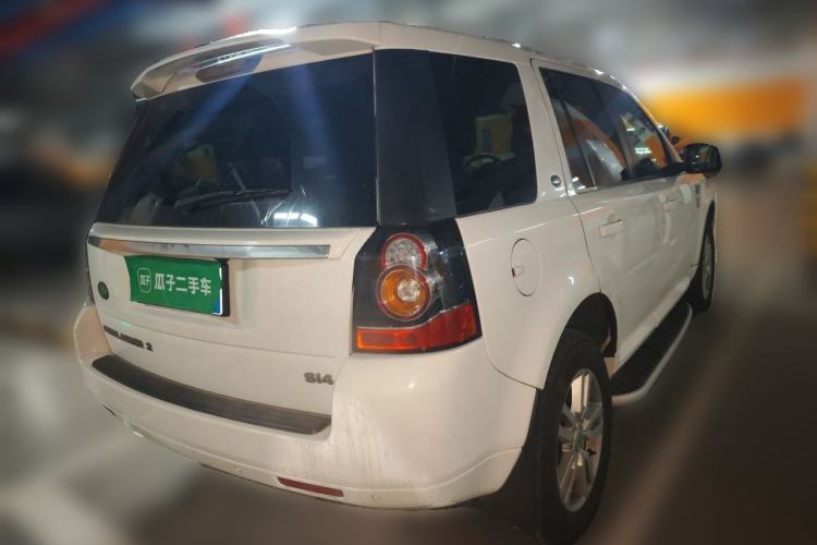 Used Land Rover Freelander 2 2013 2.0T Si4 SE Gasoline Edition Rear Right 45 Deg
