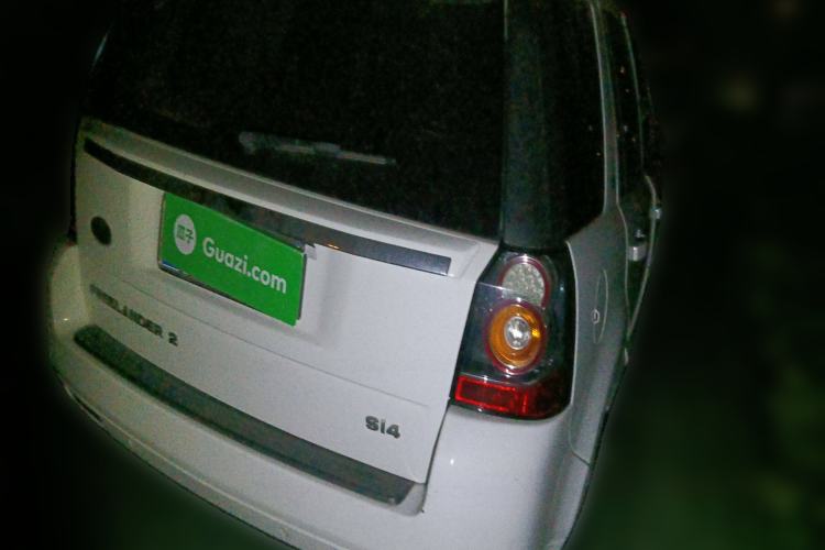 Used Land Rover Freelander 2 2013 2.0T Si4 SE Gasoline Edition Rear Right 45 Deg