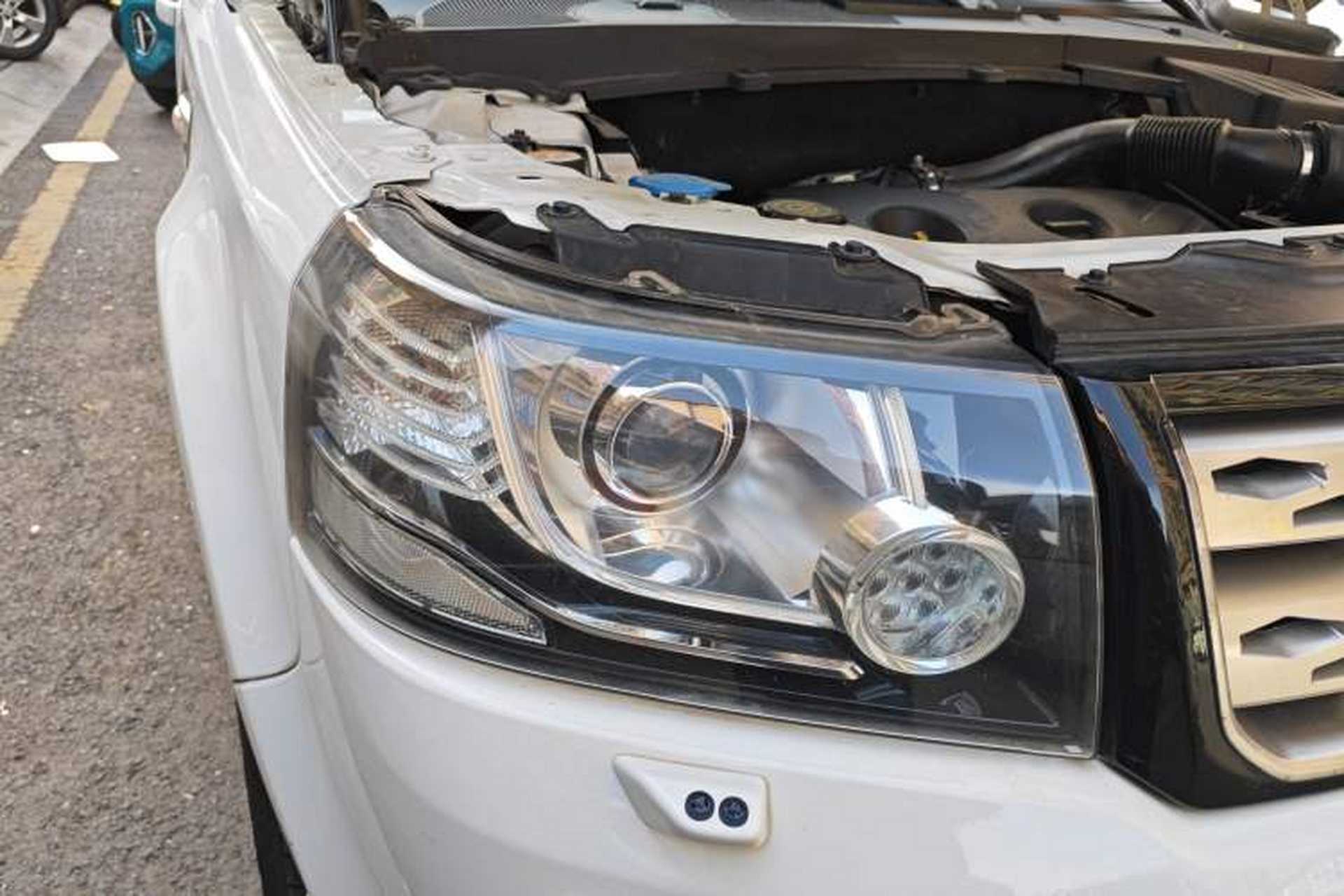 Used Land Rover Freelander 2 2013 2.0T Si4 SE Gasoline Edition Right Front Headlight