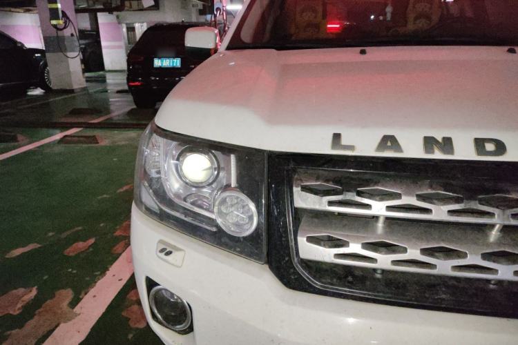 Used Land Rover Freelander 2 2013 2.0T Si4 SE Gasoline Edition Right Front Headlight