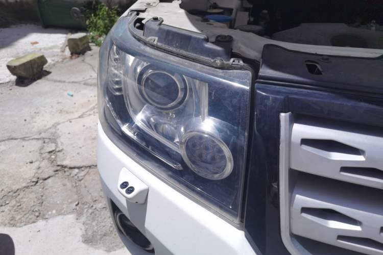 Used Land Rover Freelander 2 2013 2.0T Si4 HSE Gasoline Version Right Front Headlight