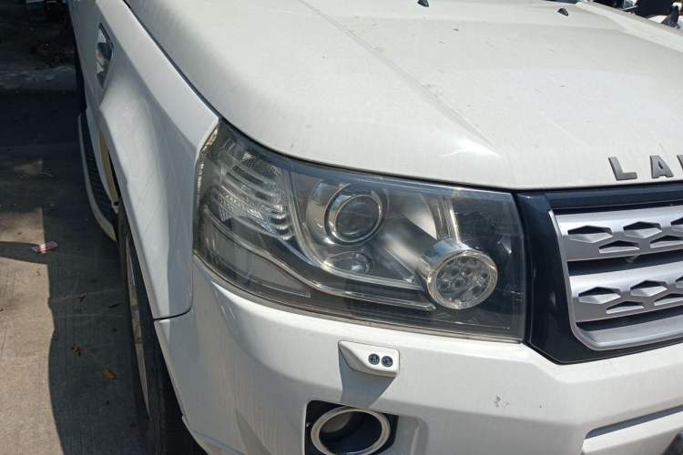 Used Land Rover Freelander 2 2013 2.0T Si4 SE Gasoline Edition Right Front Headlight
