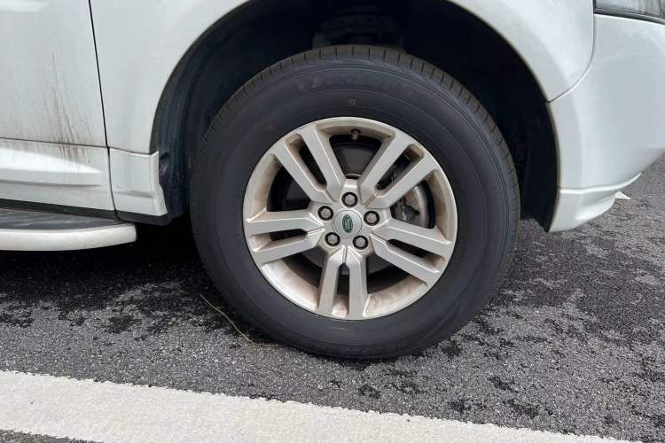 Used Land Rover Freelander 2 2013 2.0T Si4 SE Gasoline Edition Right Front Wheel Hub