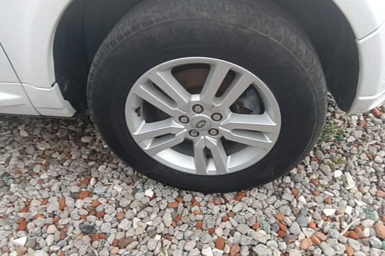 Used Land Rover Freelander 2 2013 2.0T Si4 SE Gasoline Edition Right Front Wheel Hub
