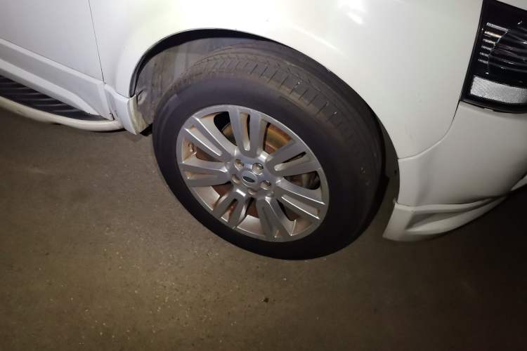 Used Land Rover Freelander 2 2013 2.0T Si4 HSE Gasoline Version Right Front Wheel Hub