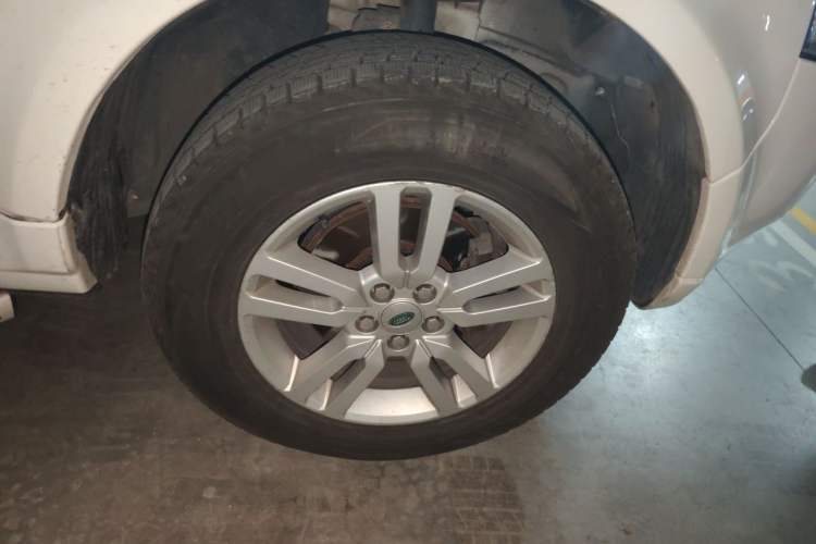 Used Land Rover Freelander 2 2013 2.0T Si4 SE Gasoline Edition Right Front Wheel Hub