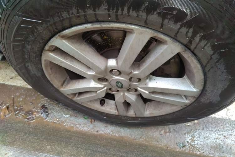 Used Land Rover Freelander 2 2013 2.0T Si4 SE Gasoline Edition Right Front Wheel Hub
