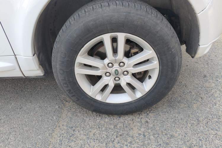 Used Land Rover Freelander 2 2013 2.2T SD4 SE Diesel Edition Right Front Wheel Hub