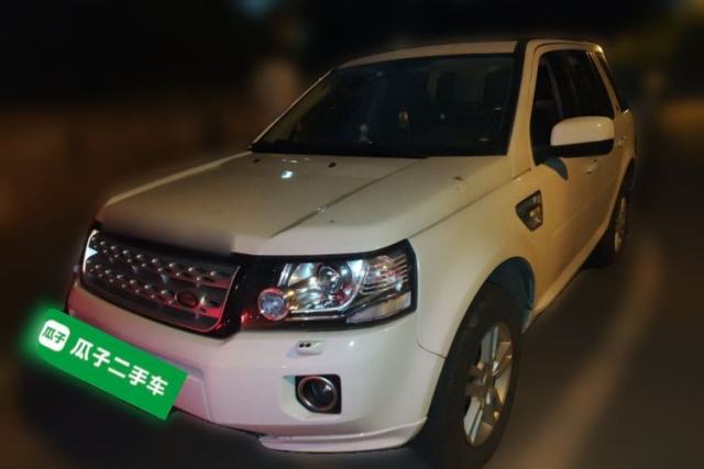 Ojetý Land Rover Freelander 2 2013 2.0T Si4 SE Gasoline Edition