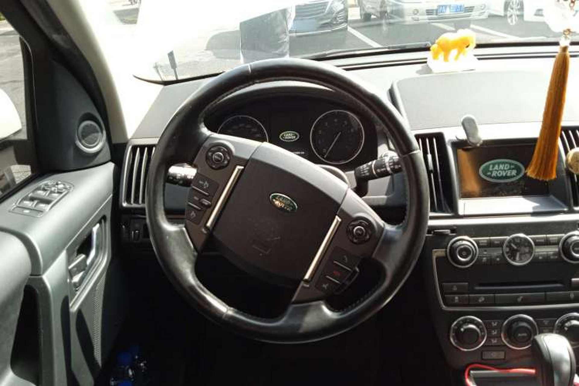 Used Land Rover Freelander 2 2013 2.0T Si4 SE Gasoline Edition Steering Wheel