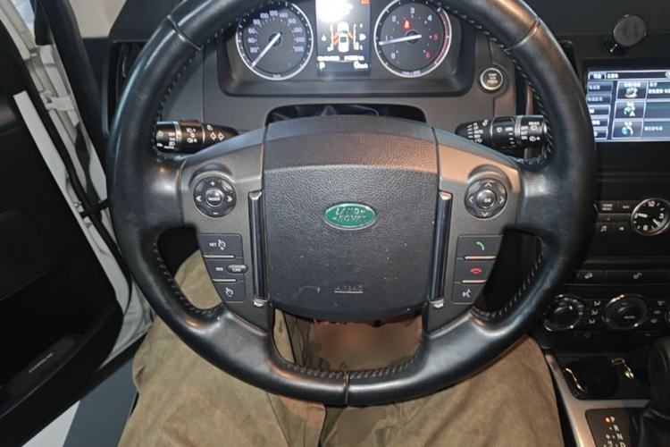 Used Land Rover Freelander 2 2013 2.2T SD4 Xuedong Limited Edition Steering Wheel