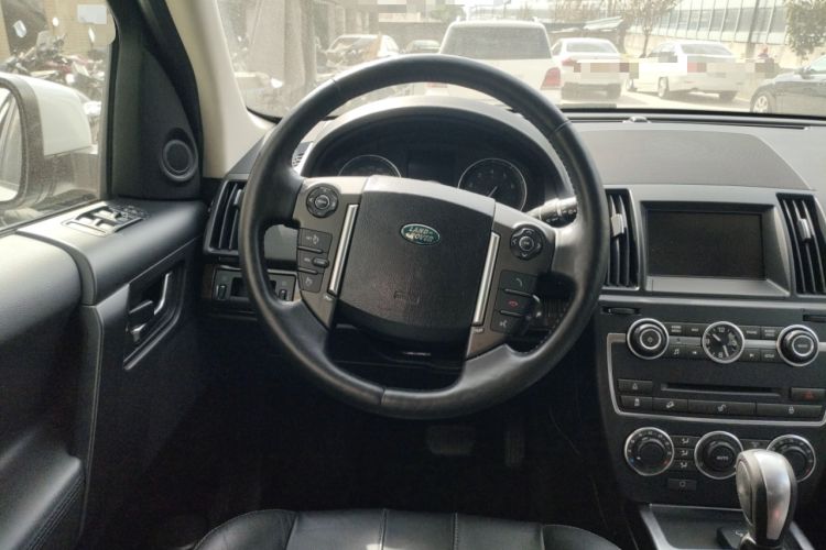 Used Land Rover Freelander 2 2013 2.0T Si4 Dynamic Limited Edition Steering Wheel