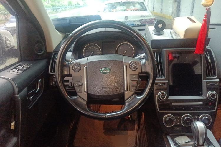 Used Land Rover Freelander 2 2013 2.2T SD4 SE Diesel Edition Steering Wheel