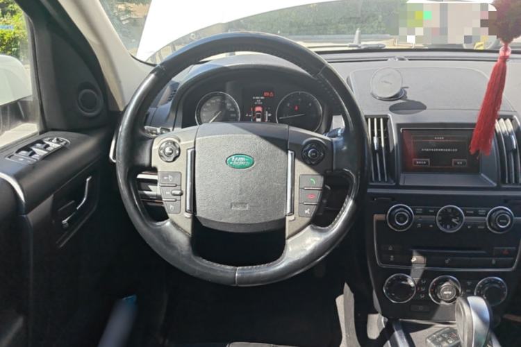 Used Land Rover Freelander 2 2013 2.2T SD4 SE Diesel Edition Steering Wheel