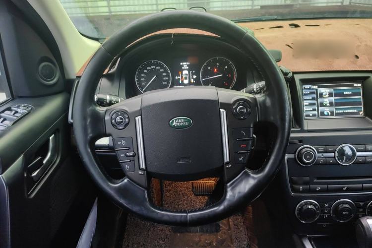 Used Land Rover Freelander 2 2013 2.2T SD4 SE Diesel Edition Steering Wheel