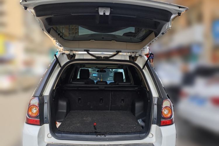 Used Land Rover Freelander 2 2013 2.0T Si4 SE Gasoline Edition Trunk