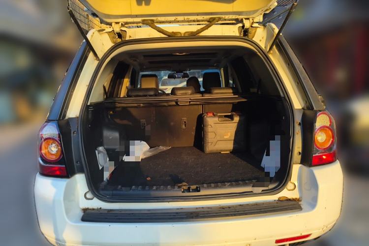 Used Land Rover Freelander 2 2013 2.2T SD4 SE Diesel Edition Trunk